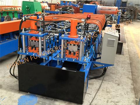 YX40-86/YX61-96龍骨雙側成型機